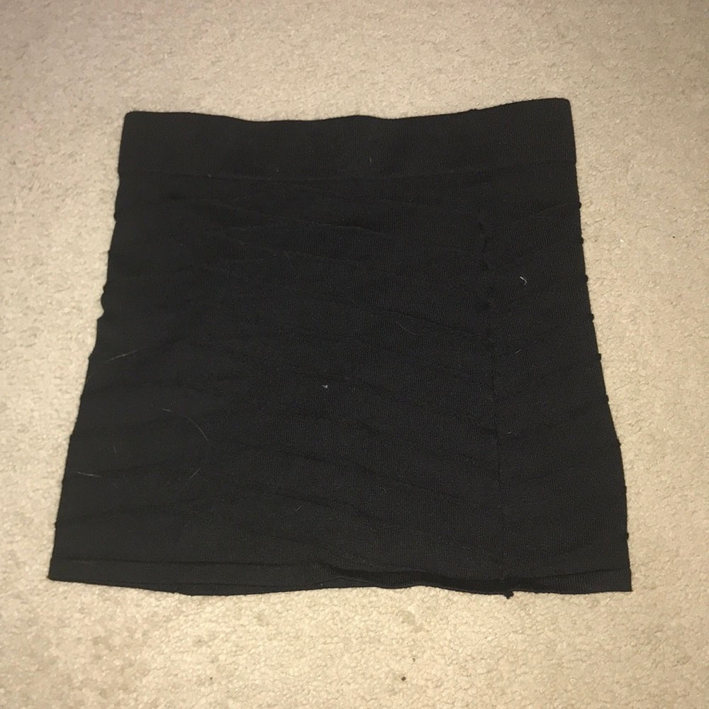 Ribbed Tight black skirt